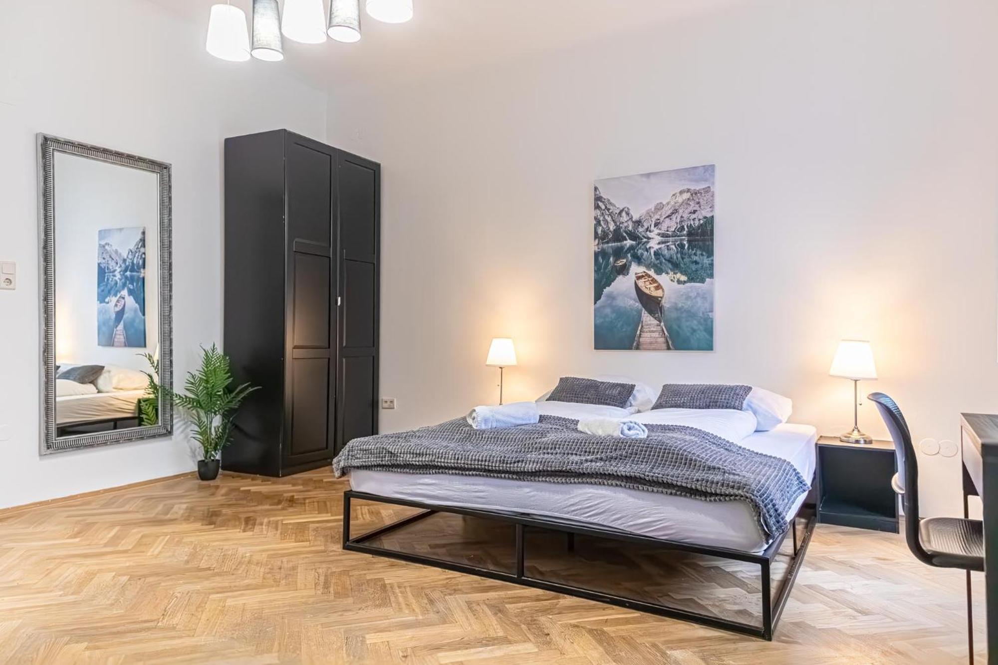 Spacious 2Br Apt -Near Wiener Stadthalle Burggassewiener Well Located Екстер'єр фото