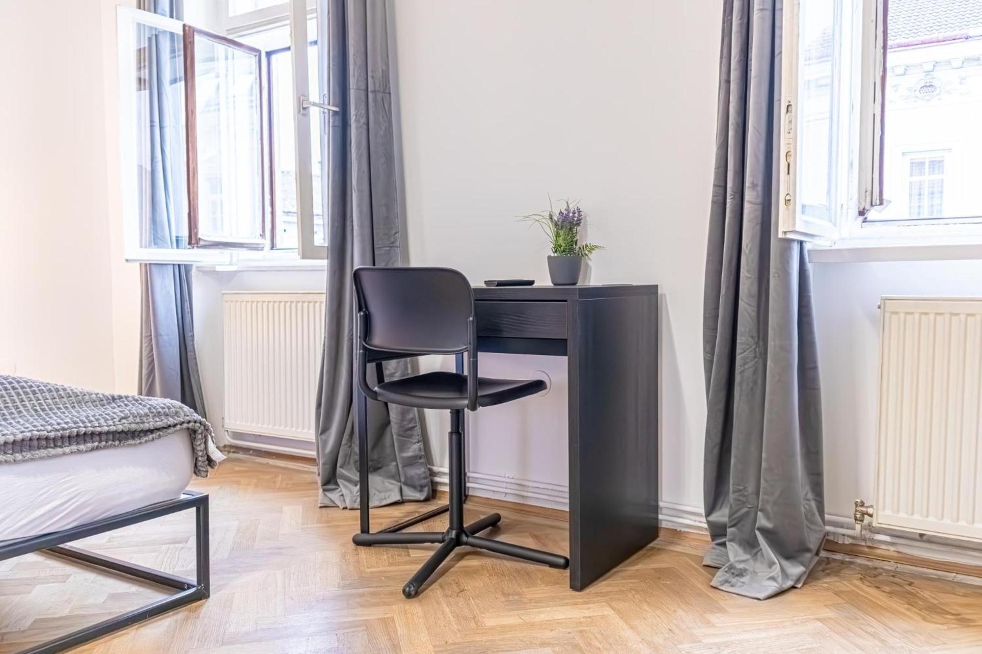 Spacious 2Br Apt -Near Wiener Stadthalle Burggassewiener Well Located Екстер'єр фото
