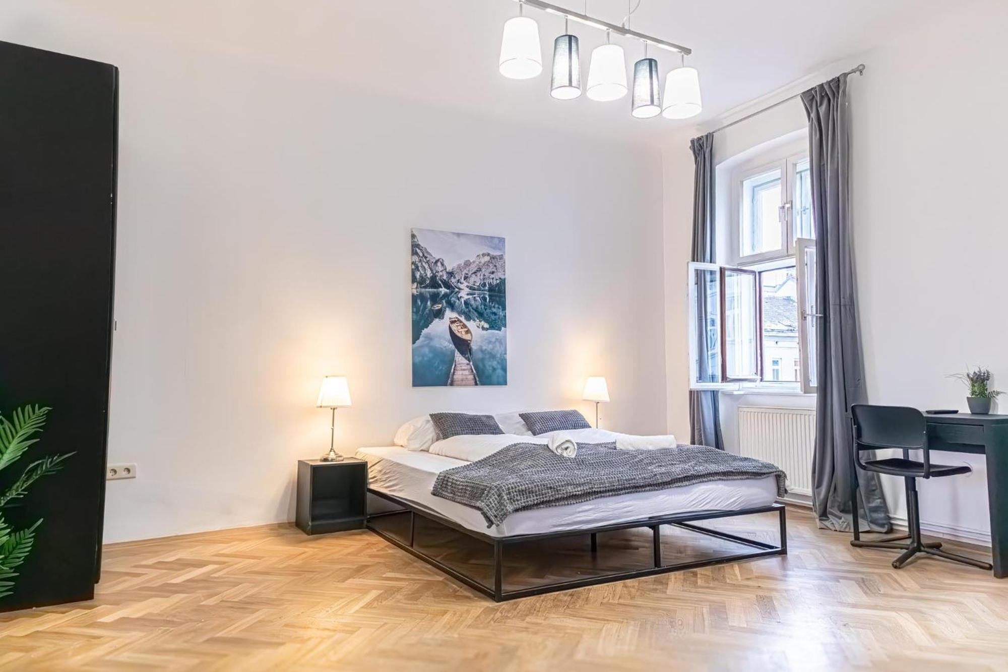 Spacious 2Br Apt -Near Wiener Stadthalle Burggassewiener Well Located Екстер'єр фото