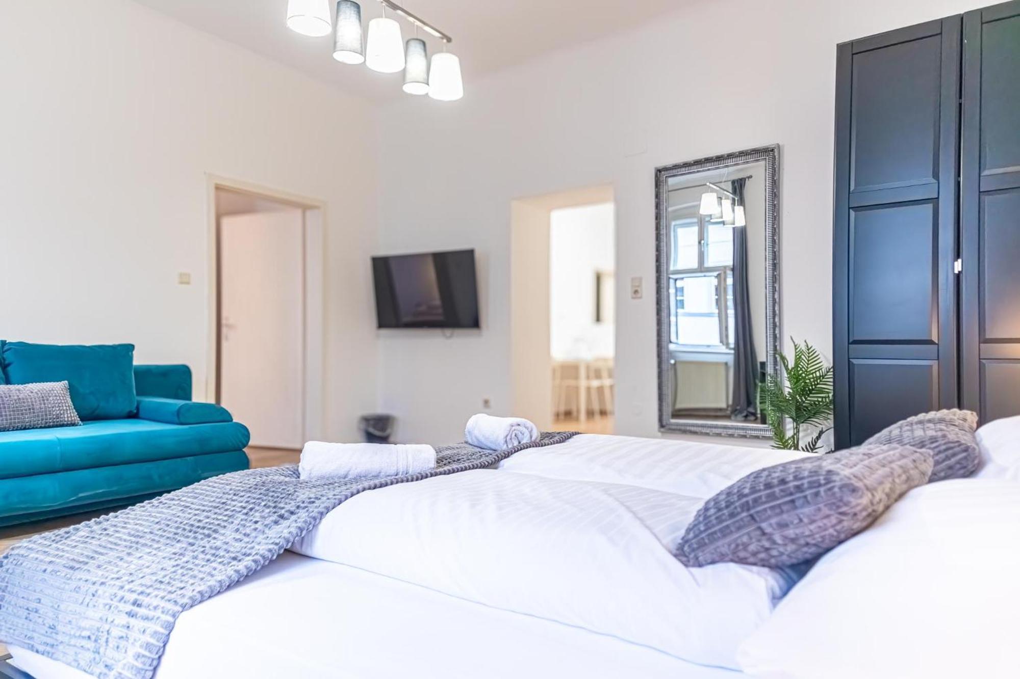 Spacious 2Br Apt -Near Wiener Stadthalle Burggassewiener Well Located Екстер'єр фото